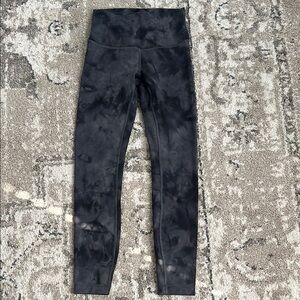 Lululemon Wunder train